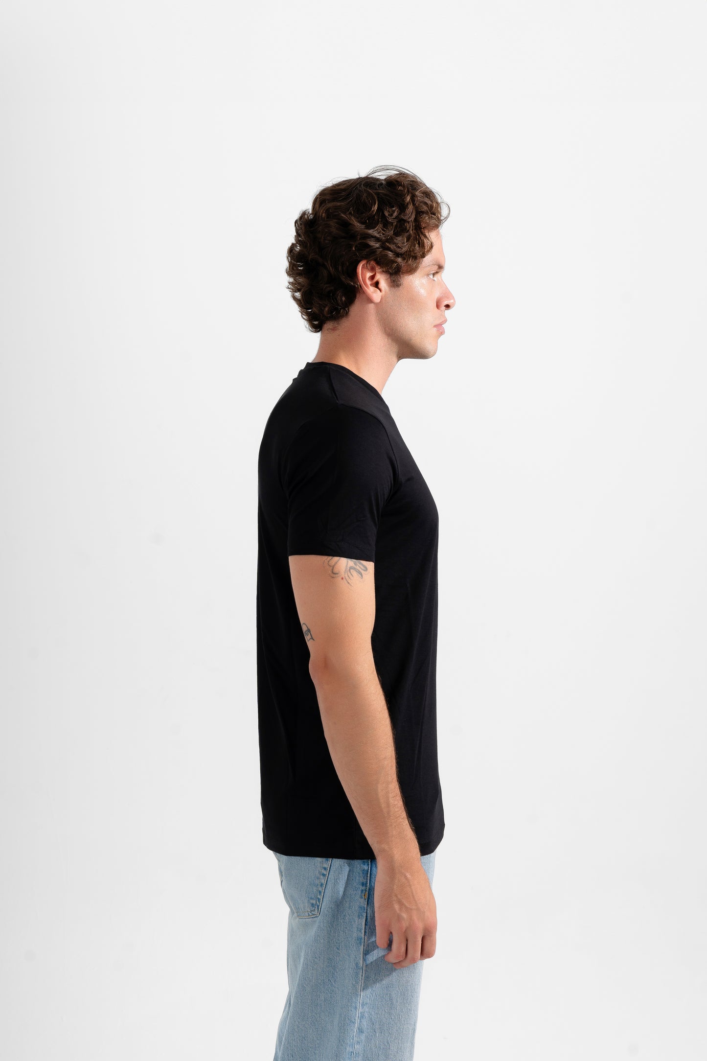 THE GS' Black Signature Fit Tee